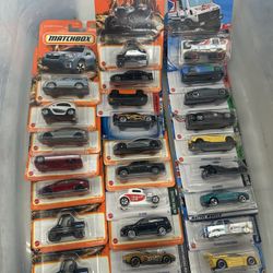 Mainline Hotwheels ! (Please Read Discription)