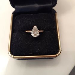 Diamond Engagement Ring 14K, Pear shaped,Size 5