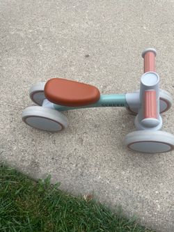 Sereed balance bike