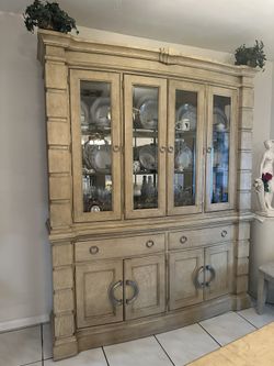 China Cabinet 