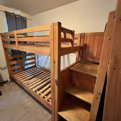 Twin Size Bunk Bed W/ Trundle 