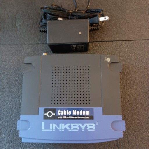 Linksys Cable Modem Model BEFCMU10 Ver. 4
