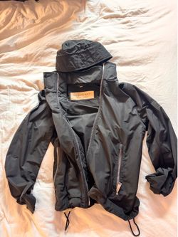Men’s Burberry windbreaker