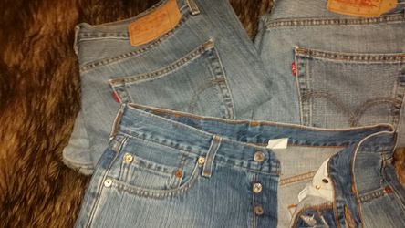 Womens 501 button up Levis jeans