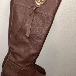 Tory Burch Boots 
