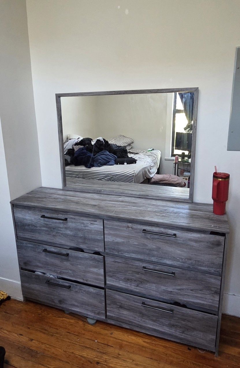 Raymour Flanagan Dresser/Mirror Combo