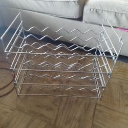 Para poner botellas de vino $5 Dlls