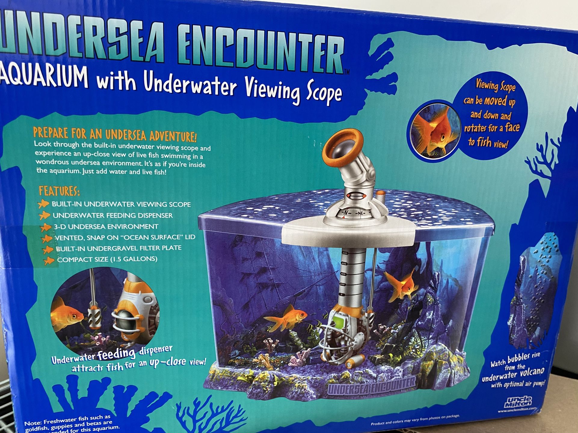 Undersea Encounter Aquarium With Scope