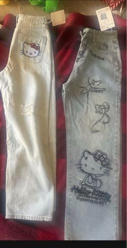 Hello Kitty  jeans 💘💖
