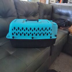 Small Dog Crate 