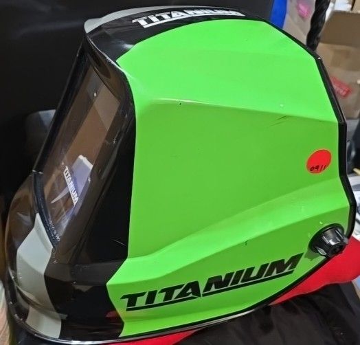 Titanium Auto Darkening Welding Helmet