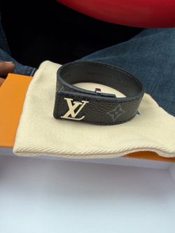 Lv braclet