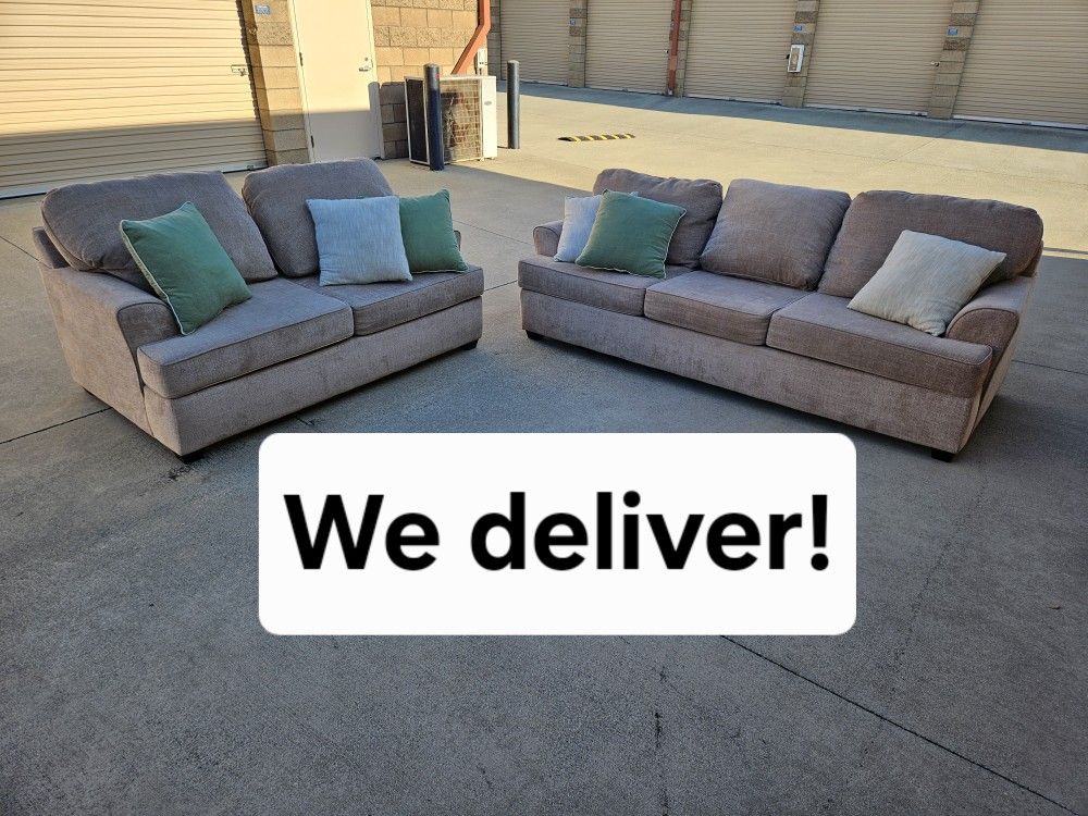 Comfy Taupe Sofa & Loveseat w/ Pillows – Great Condition! 