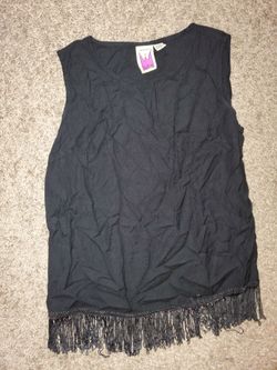 Vintage Original Anthony black top with fringe-size L