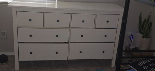 Free dresser