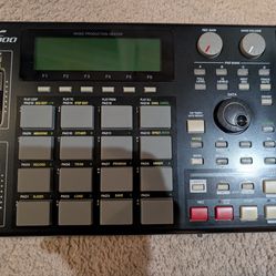 Akai MPC1000