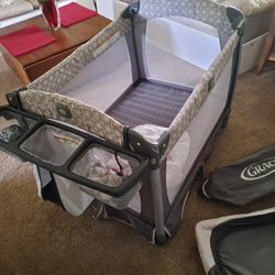 Graco Pack N Play