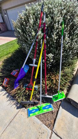 Buncha' cleaning stuff