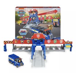 PAW Patrol Big Truck Pups Truck Stop HQ Playset Lights Sounds Vehicle Launcher