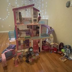 Barbie Dream House