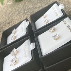 10k Gold Cz Stone Earrings 