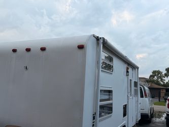 Camper