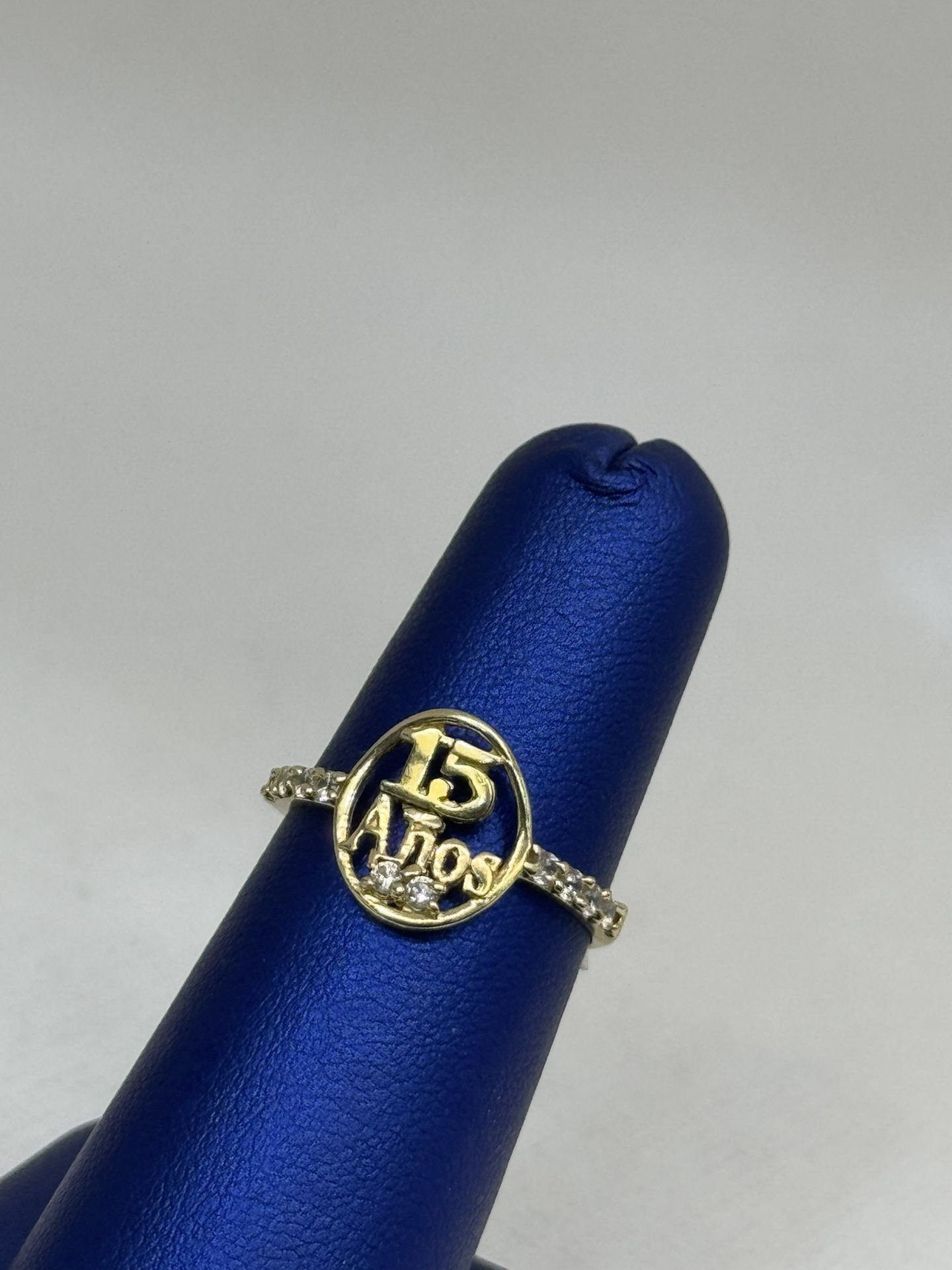 14kt 15 Años Ring