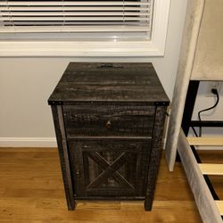 Dark Wood Nightstands – Rustic / Farmhouse Style (2)