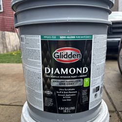 Gladden Diamond 5 Gallon Pure White Semi-Gloss Interior Paint and Primer