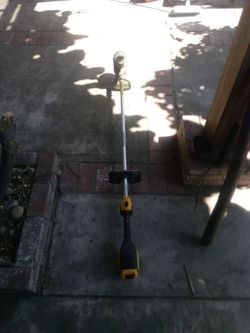 DeWalt string trimmer