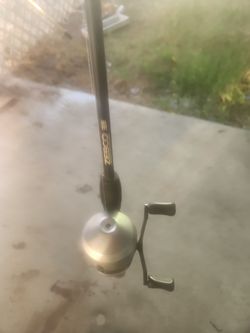 Zebco 33 fishing pole and reel