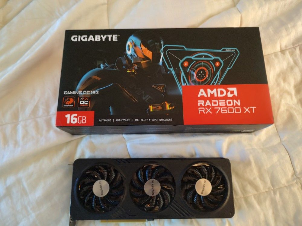 Gigabyte Radeon RX 7600 XT Gaming OC Graphics Card 16GB 128-bit GDDR6 GV-R76XTGAMING OC-16GD