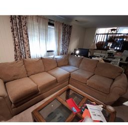 Sectional  set
