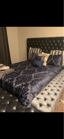 Gray Velvet Tufted Bed Frame
