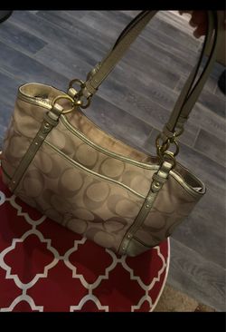 Coach shoulder Bag