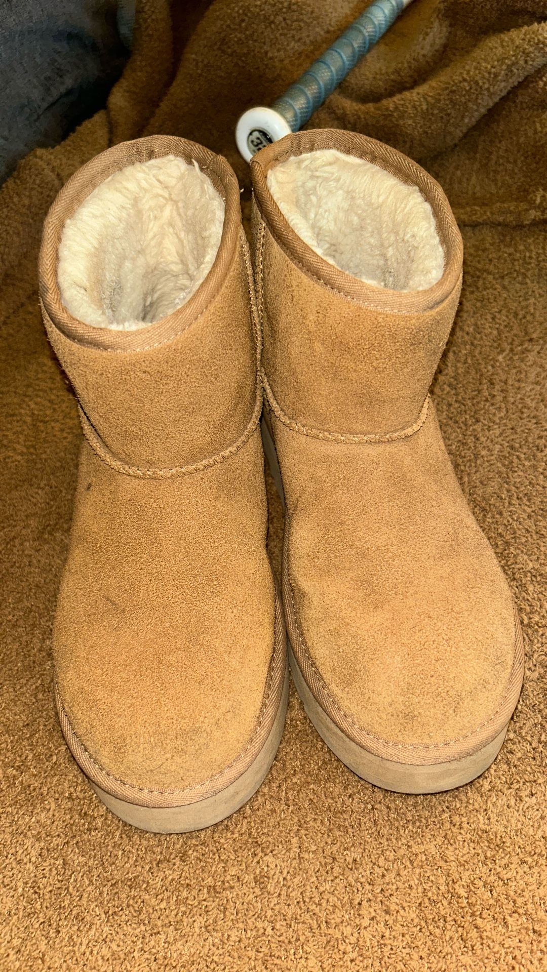 UGG Women's Classic Mini Platform Boot