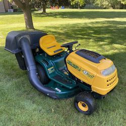 42 Inch MTD Yardman Lawn Tractor With Bagger