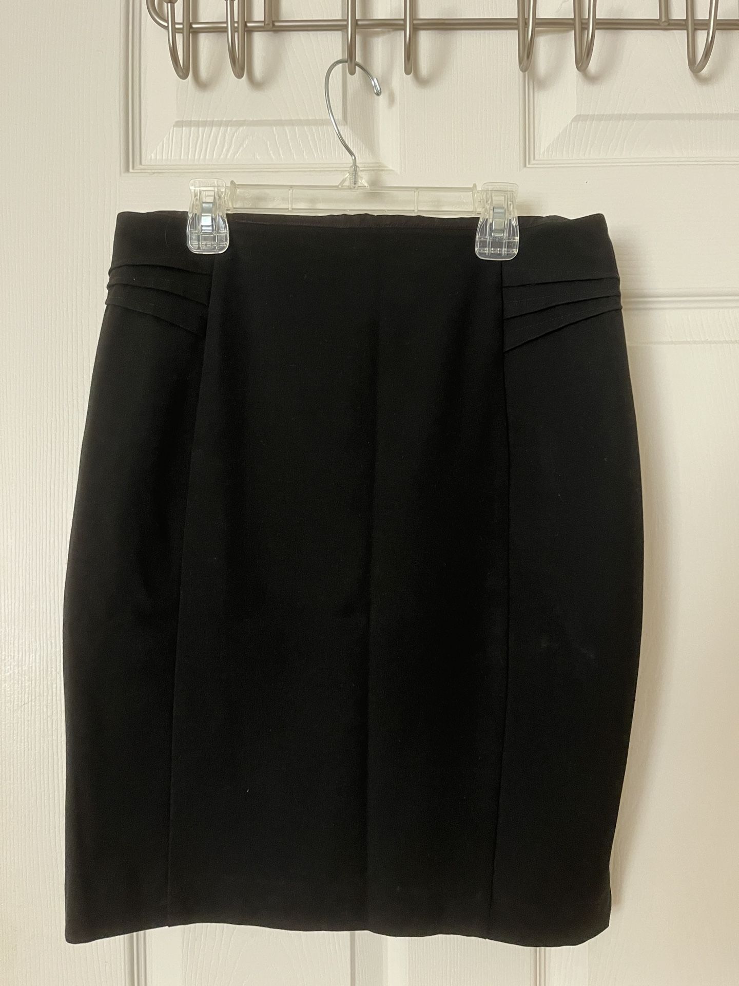 Express Black Pencil Skirt - Size 8 (Workwear / Office / Career)