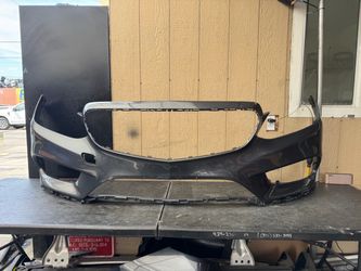 2014 2015 2016 MERCEDES BENZ E-CLASS /E-350/W212 FRONT BUMPER COVER OEM USED