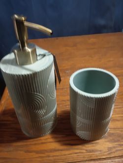 Sage Green Hand Soap Dispenser And Cup
