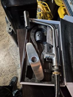 Kitchen faucet
