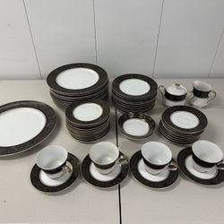 57 Piece Yamaka Harwick Vintage Japanese China Dinnerware Set