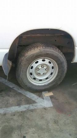 2005 dodge pickup 4x4 for parts