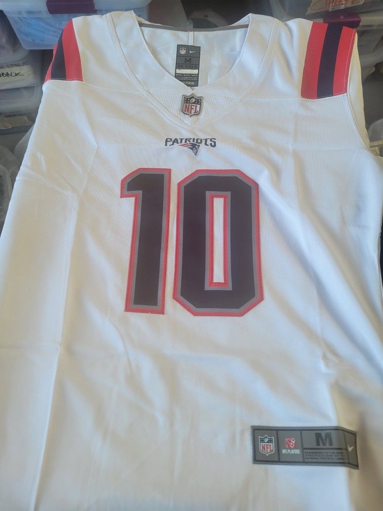 NEW ENGLAND PATRIOTS JONES JERSEY SIZE S,  M,  L, XL,  XXL 