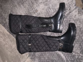 Black Rain Boots