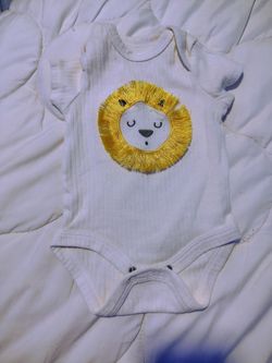 3 months lion onesie