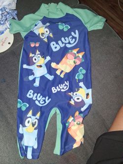 Boy swimsuit sz 4 new