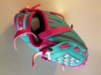 Dick’s Youth 8.5” Baseball Glove