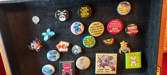 Random Pins