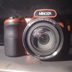 Minolta Digital Camera
